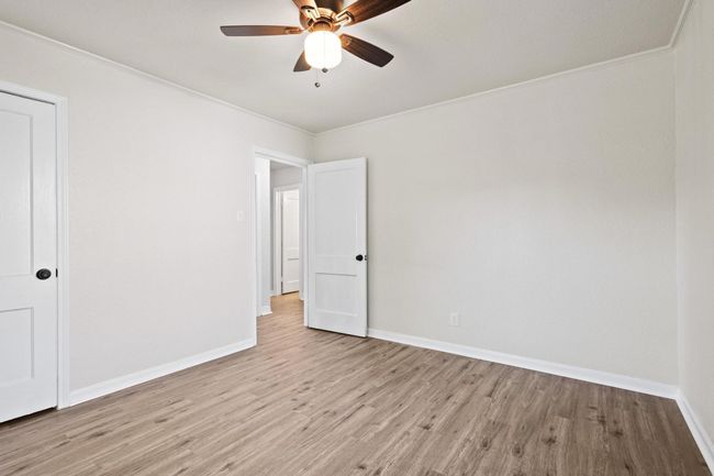 900 W Coffin St, House other with 3 bedrooms, 1 bathrooms and null parking in Denison TX | Image 18