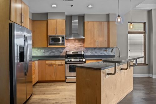 apt-401-117 30th Ave N, Nashville, TN, 37203-1460 | Card Image