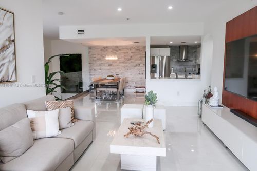 apt-1534-6630 Nw 114th Ave, Doral, FL, 33178-4595 | Card Image