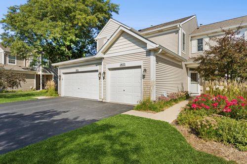 2833-2833 Gypsum Cir, Naperville, IL, 60564-9348 | Card Image