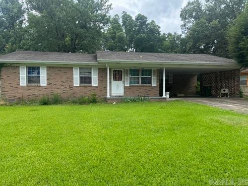 7911 Edwina Dr, Little Rock, AR, 72209-3309 | Card Image