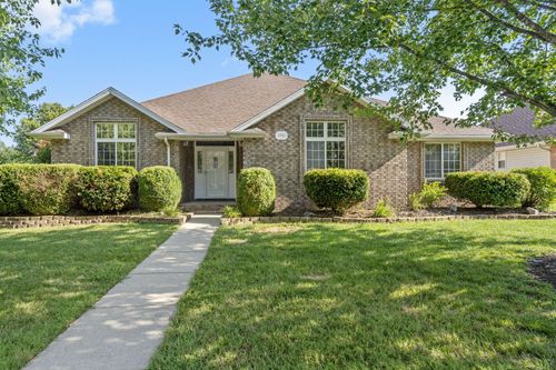 3981 W Greenwood St, Springfield, MO, 65807-8141 | Card Image