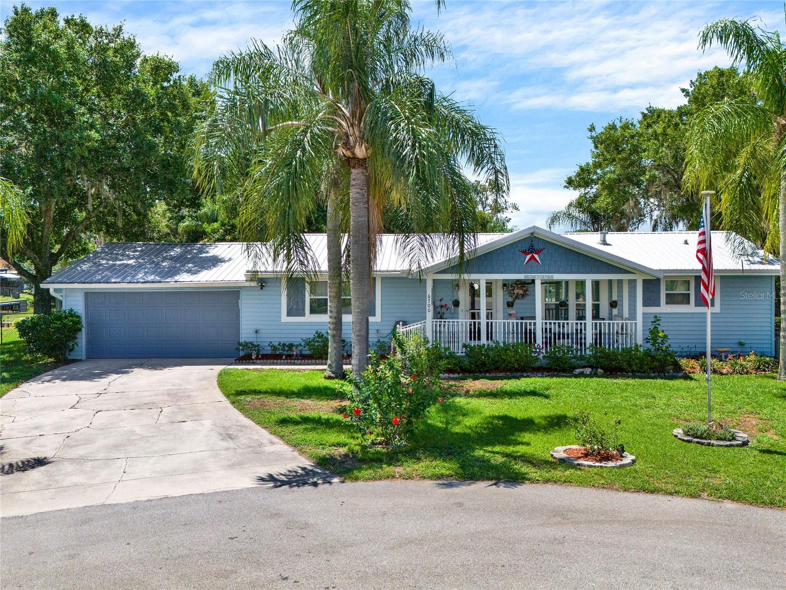 Jacaranda Cir, Lake Wales, FL 33898