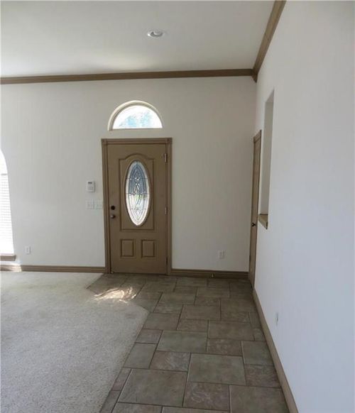 1801 Mead Lane, Moore, OK, 73170 | Card Image