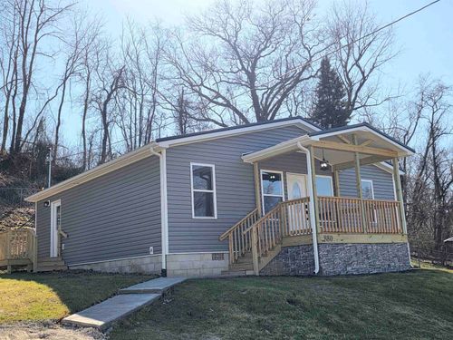 880 Vine St, Raceland, KY, 41169-1138 | Card Image