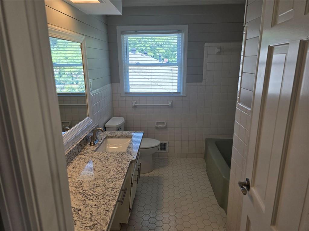 Residential Lease in Hapeville 4
