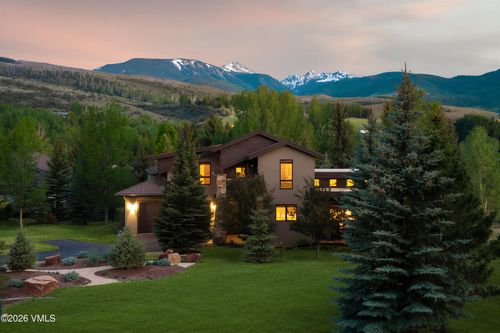 22 Hollis Ln, Edwards, CO, 81632-5281 | Card Image