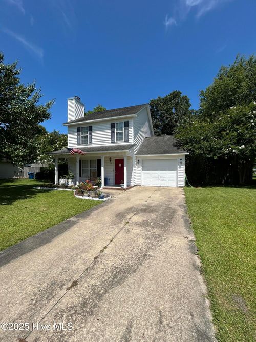 158 Settlers Cir, Jacksonville, NC, 28546-5532 | Card Image