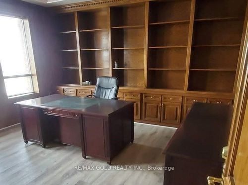 1775 Shawson Dr, Mississauga, ON, L4W1N8 | Card Image