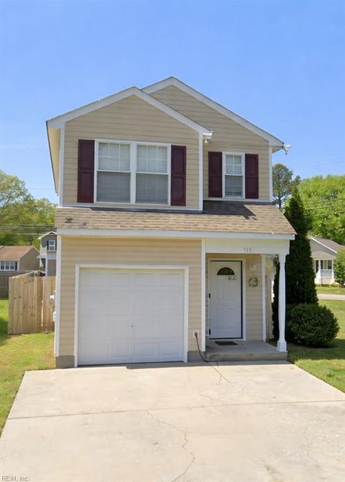 913 Annette St, Chesapeake, VA, 23324-3606 | Card Image