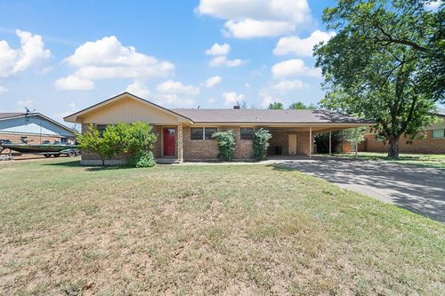 2510 E 24th St, Big Spring, TX, 79720-6104 | Card Image