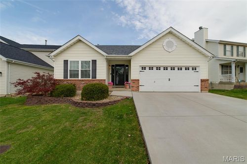 509 Parkland Place Dr, O Fallon, MO, 63366-7557 | Card Image