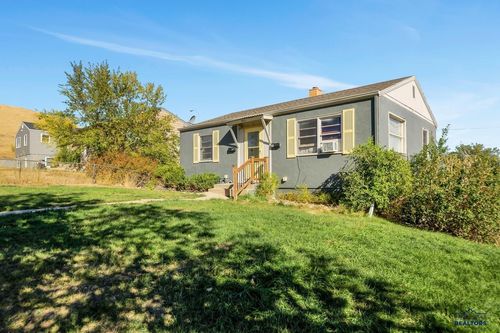 1914 Ivy Ave, Rapid City, SD, 57701-5779 | Card Image