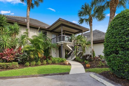 c202-13254 Polo Club Rd, Wellington, FL, 33414-3202 | Card Image