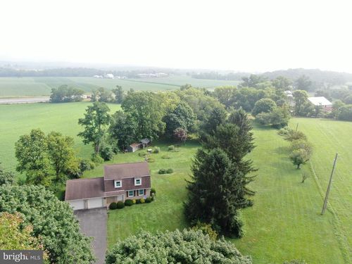 45 Bloserville Road, CARLISLE, PA, 17015 | Card Image