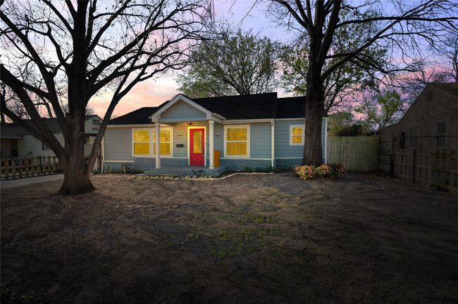 Charming home in historic district | Image 4