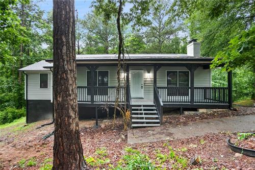 6032 Lakeshore Dr Se, Mableton, GA, 30126-3623 | Card Image
