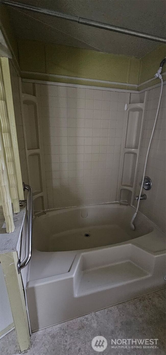 UNIT-17 - 211 Pace Dr, House other with 2 bedrooms, 1 bathrooms and 2 parking in East Wenatchee WA | Image 11