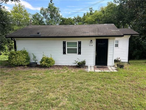 116 Pond St, Lexington, NC, 27292-4126 | Card Image