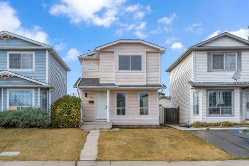 25 San Diego Way Ne, Calgary, AB, T1Y7A4 | Card Image