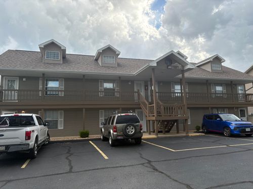 apt-1-3 Memory Ln, Branson, MO, 65616-3426 | Card Image