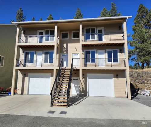 202 Highline Ln, Potlatch, ID, 83855-7007 | Card Image