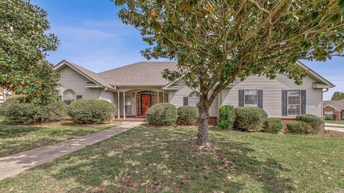 1101 Ridgeway St, Paragould, AR, 72450-5561 | Card Image