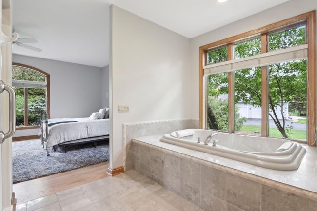 3134961 Chapel Ridge Rd, House other with 3 bedrooms, 2 bathrooms and null parking in Hartland WI | Image 38