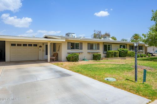 10262 W Snead Cir N, Sun City, AZ, 85351-4202 | Card Image