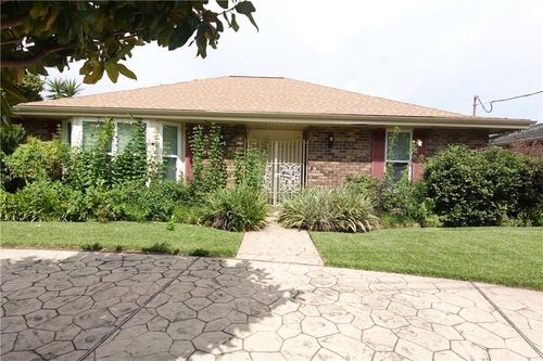 4717 Transcontinental Dr, Metairie, LA, 70006-2137 | Card Image