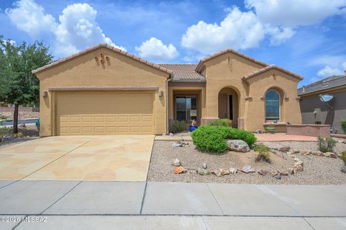 5815 S Henderson Canyon Dr, Green Valley, AZ, 85622-6322 | Card Image