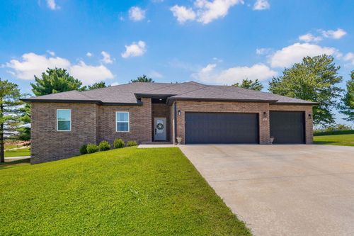 300 Raven Cir, Rogersville, MO, 65742-7575 | Card Image