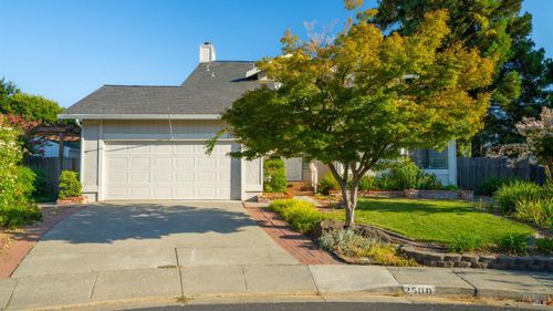 2500 Clipper Ship Court, Fairfield, CA, 94534 | Card Image