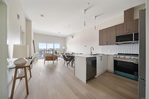 305-777 Station Ave, Langford, BC, V9B7K5 | Card Image