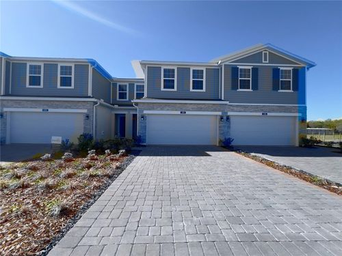 490 Thompson Village Avenue, Apopka, FL, 32703 | Card Image