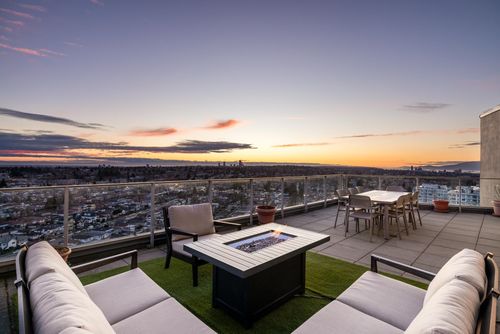 ph3-4815 Eldorado Mews, Vancouver, BC, V5R0B2 | Card Image