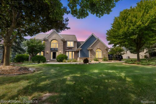 12495 Howland Park Dr, Plymouth, MI, 48170-2894 | Card Image