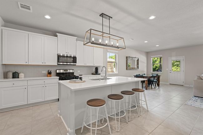 5908 Lehman Way, House other with 4 bedrooms, 3 bathrooms and null parking in Austin TX | Image 6