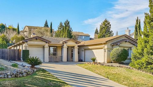 7066 Kentfield Drive, Shingle Springs, CA, 95682 | Card Image