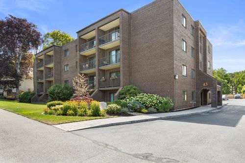 apt-28-43 Pomeworth St, Stoneham, MA, 02180-1281 | Card Image
