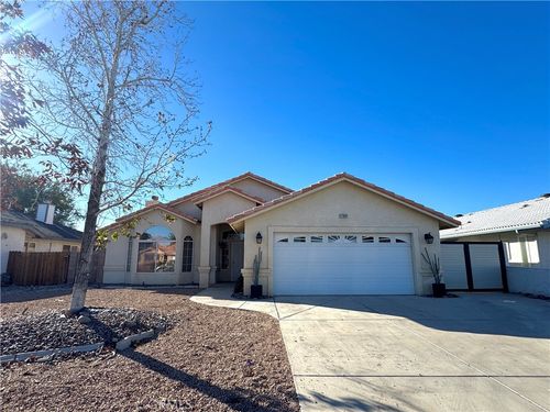 12900 Briarcliff Dr, Victorville, CA, 92395 | Card Image