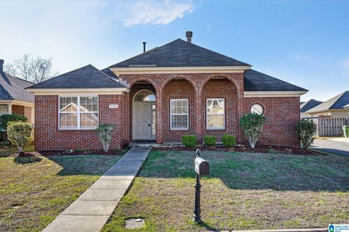 3925 Claiborne Cir, MONTGOMERY, AL, 36116-8801 | Card Image