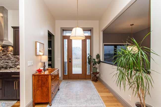 Foyer | Image 6