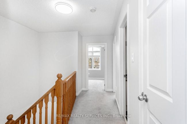 7 Mclaughlin Ave, House attached with 3 bedrooms, 3 bathrooms and 2 parking in Milton ON | Image 25