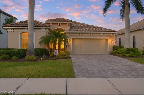1465 Serrano Cir, NAPLES, FL, 34105-4952 | Card Image