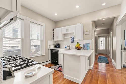 1-155 Spruce St, Watertown, MA, 02472-1921 | Card Image