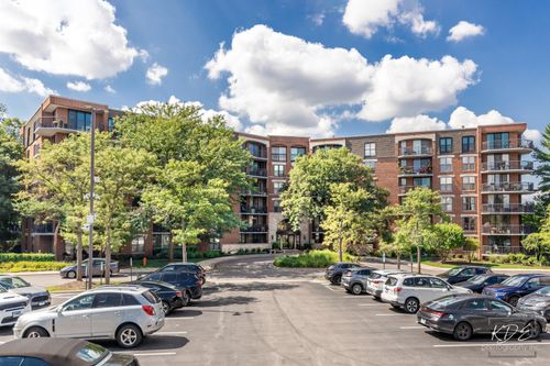 505-511 Aurora Ave, Naperville, IL, 60540-6291 | Card Image