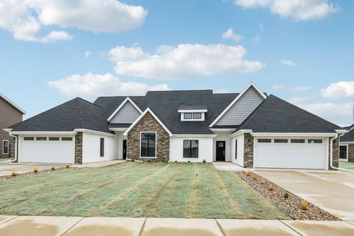 314 Willow St, Pardeeville, WI, 53954-8502 | Card Image