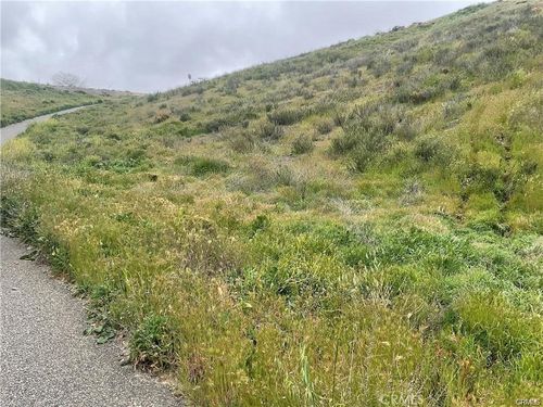 3 Cross Hill Drive, Menifee, CA, 92587 | Card Image