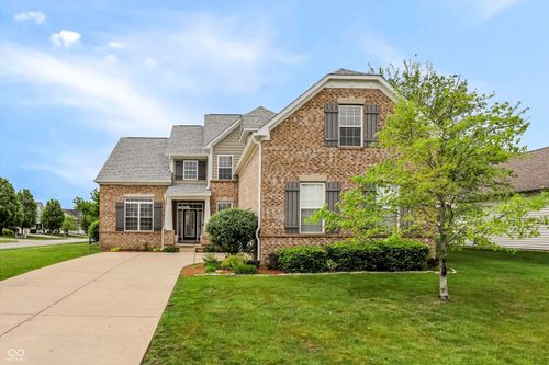 1197 Lucca Dr, Greenwood, IN, 46143-6393 | Card Image